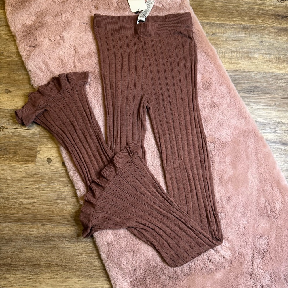 Zara Ribbed Ruffle Hem Leggings - Dusty Rose